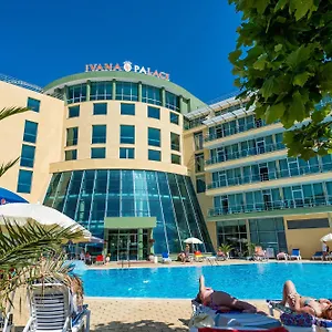 Ivana Palace - Free Parking Hotell